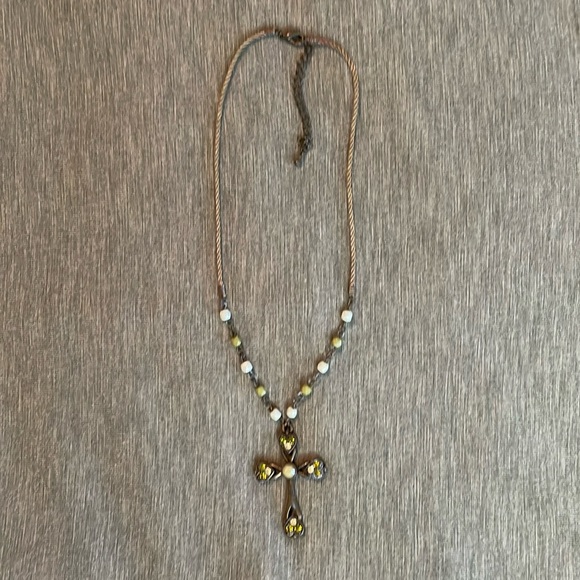 Beautiful Vintage Cross Necklace with Green Crystals and Beads. - Picture 7 of 10